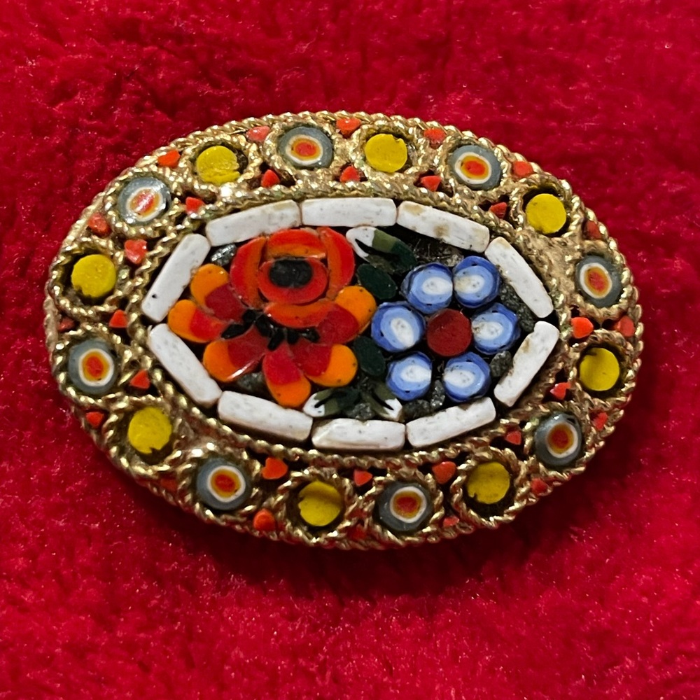 Vintage Italian Micro Mosaic Floral Oval Shape Brass Brooch Pin 1.5"